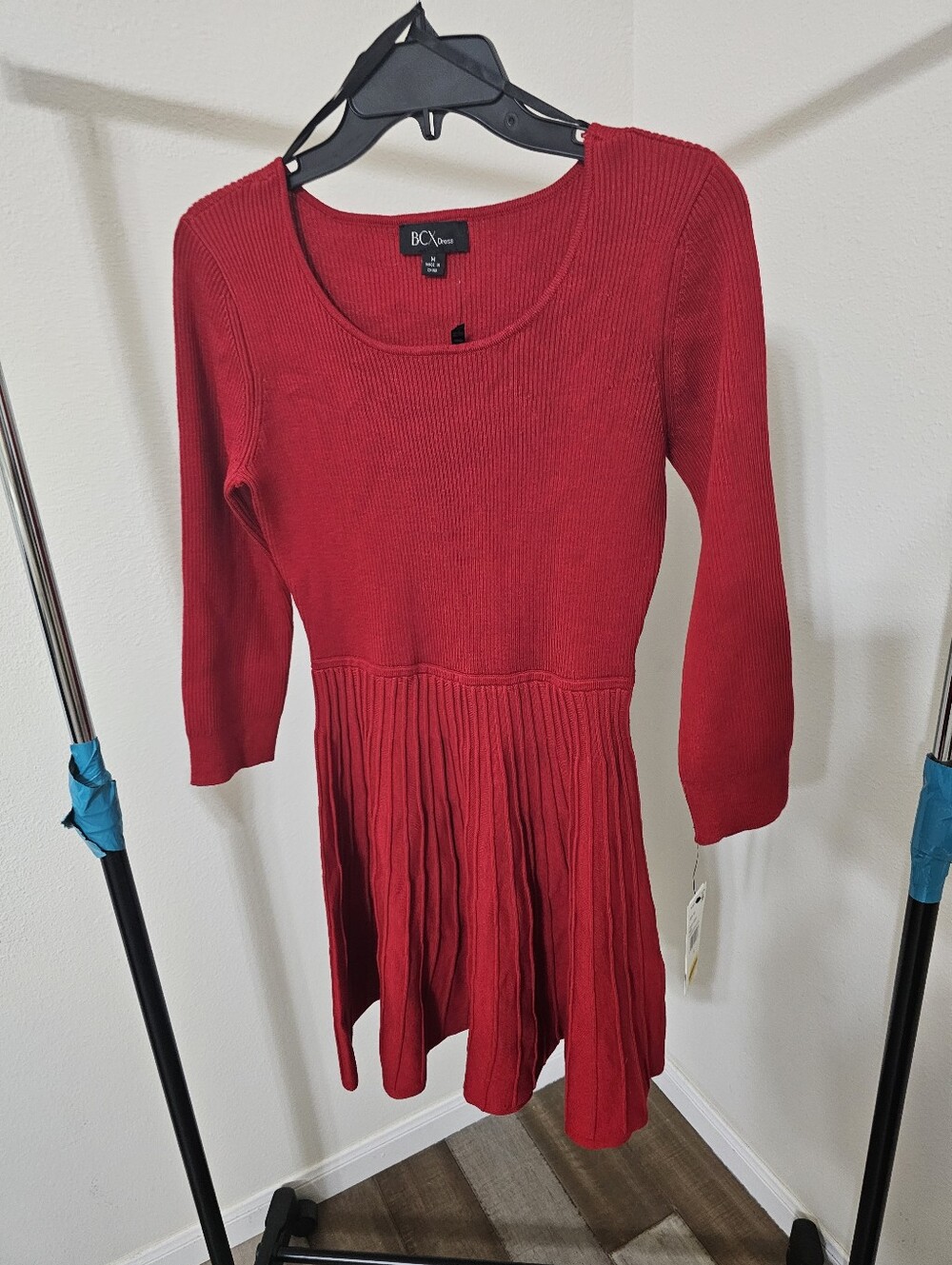 Women's Clothing (335)